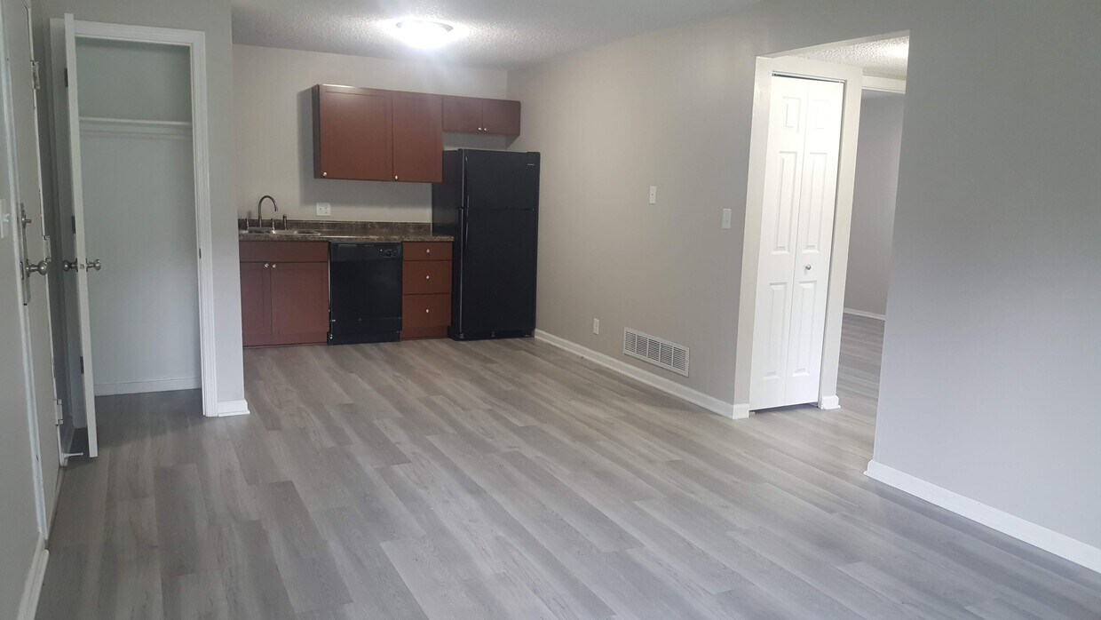 Foto principal - 900 S 21st St
