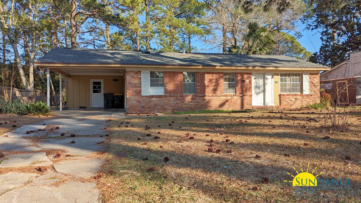 Foto principal - Great 3 Bedroom Home in Fort Walton Beach