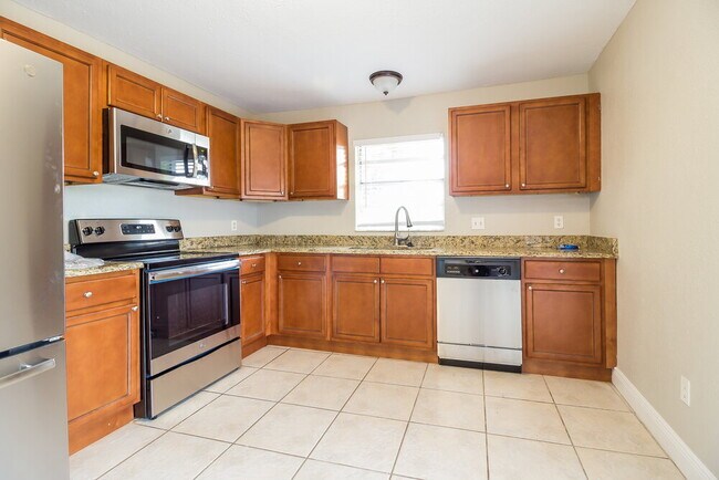 Foto del edificio - 1264 Rising Sun Blvd