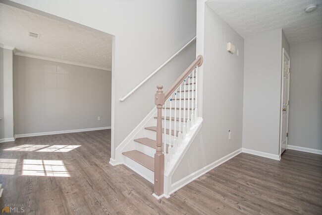 Building Photo - 3842 Alexandra Oak Ct