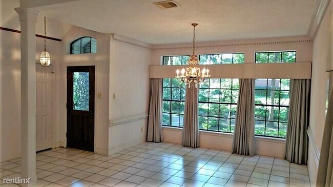 Foto del edificio - 3 br, 2 bath House - 3634 Blue Lake Dr