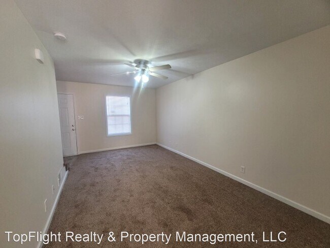 Building Photo - 2 br, 1.5 bath Apartment - 1205 Ash Ridge ...