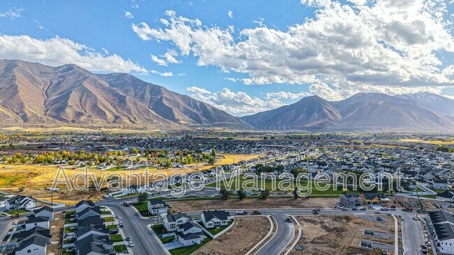 Foto del edificio - 7 S Moonlit Rd