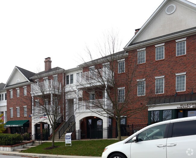 Foto del edificio - Eagleview Livework