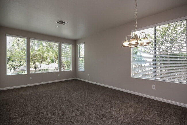 Building Photo - 10223 Villa ARCENO Ave
