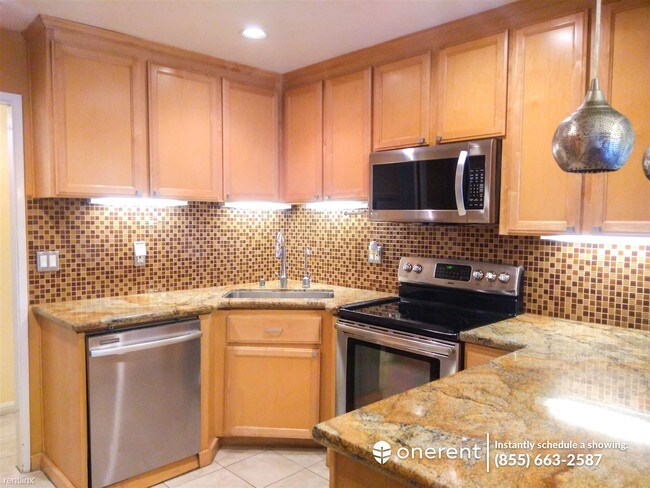 Foto del edificio - 3 br, 2.5 bath Townhome - 1342 Casa Ct -