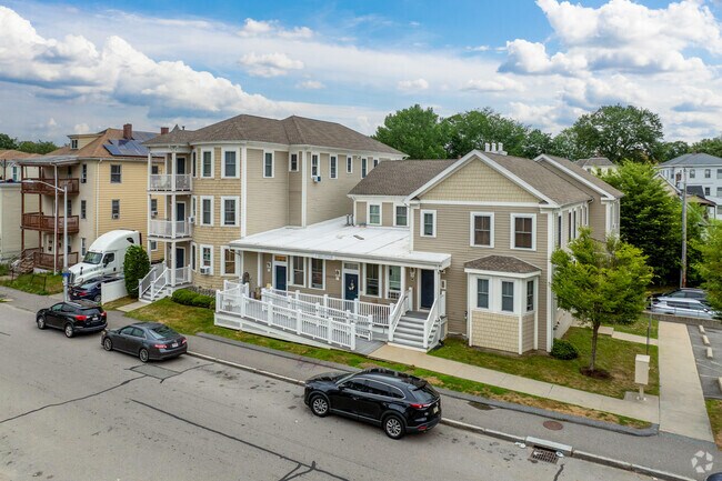 Alternar - 7 Bellevue St