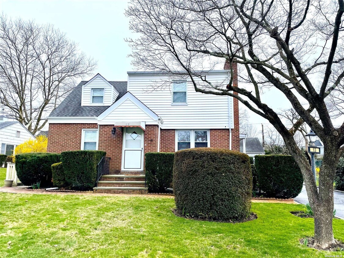 13 Cleveland Pl  