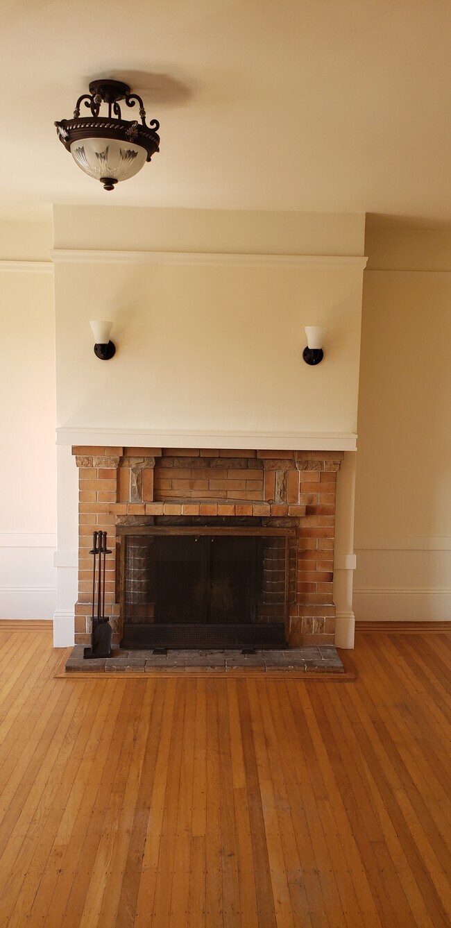 Fireplace - 1159 Kansas St