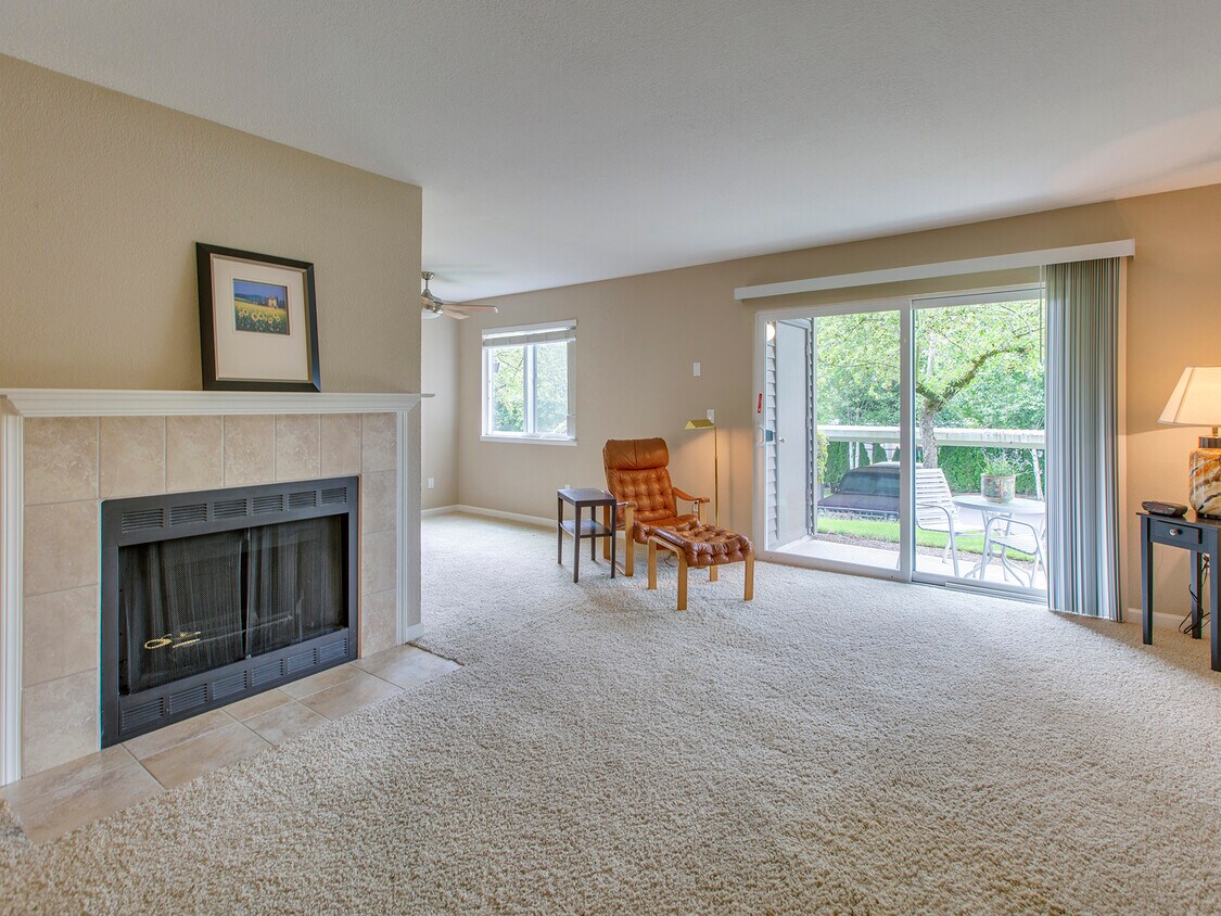 Entry Room - 9455 SW 146th Terrace
