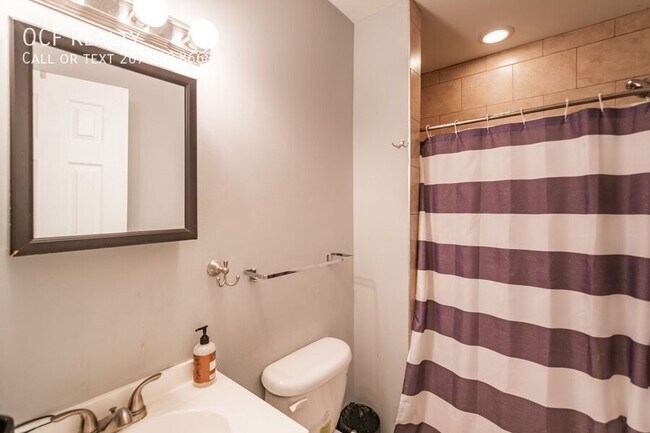 Foto del edificio - 1909 Green St