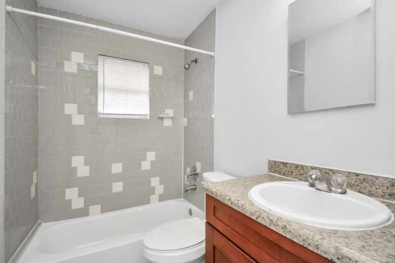 5458 Minden St, Houston, TX 77026 House Rental in Houston, TX