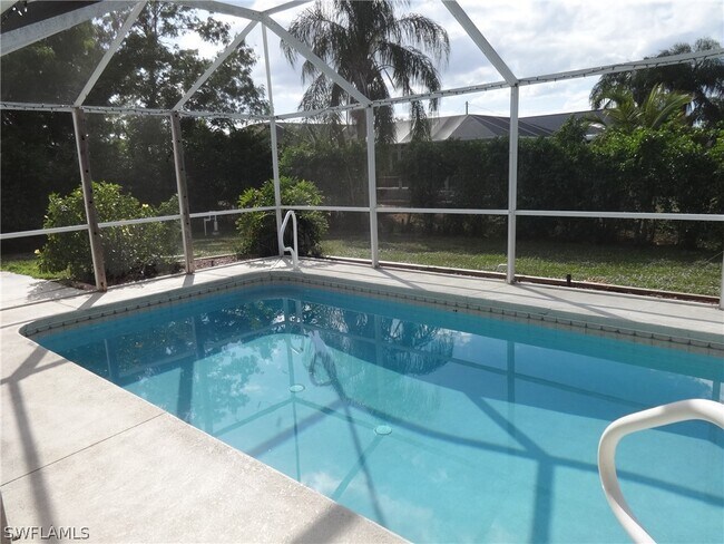 Foto del edificio - 2516 SW 22nd Pl