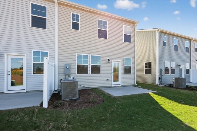 Building Photo - 88 Blossom Fld Wy