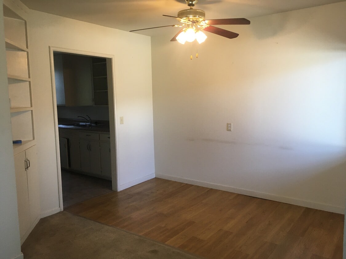 Dining room - 237 Jackson Ave