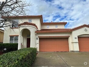 Building Photo - 1843 Crown Peak Way