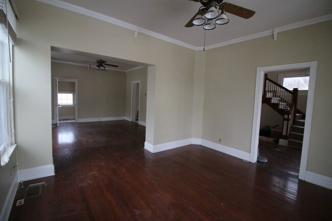 Building Photo - 3 br, 1.5 bath House - 2575 Hwy 100