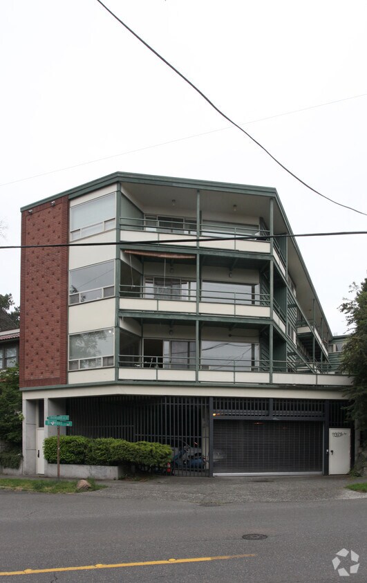 Foto del edificio - The 709 Apartments