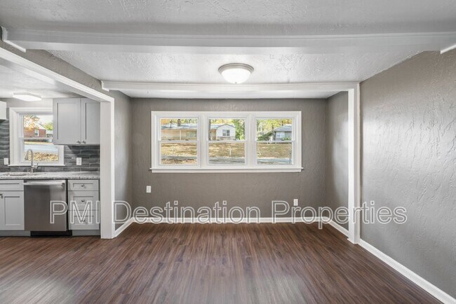 Foto del edificio - 2807 N 52nd St