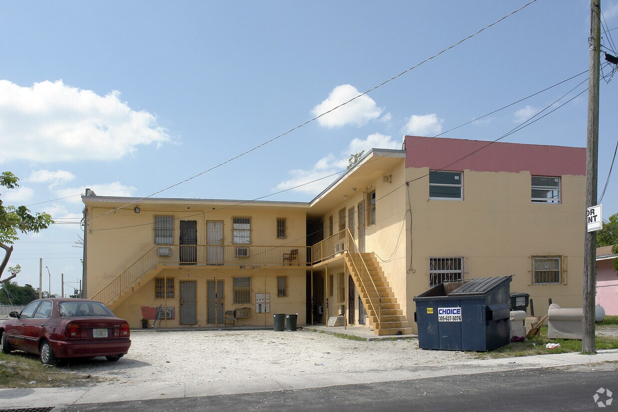 Building Photo - 1700 NW 63rd St