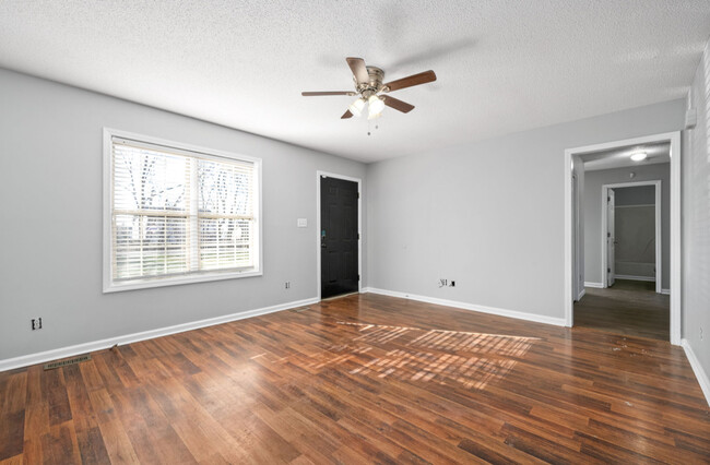 Building Photo - 1799 Needmore Rd
