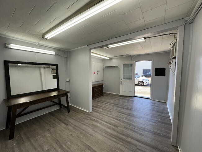 Foto del edificio - 210 Olive St