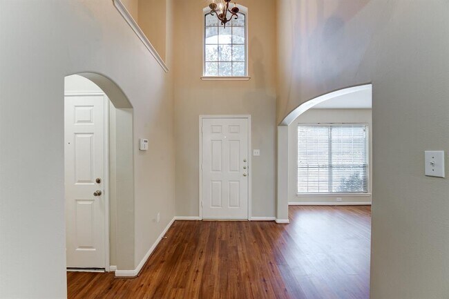 Building Photo - 21510 Juniper Meadows Dr
