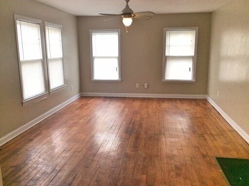 Foto del edificio - Beautiful House Located Minutes From Medical District, Elementary & Maxey Park!
