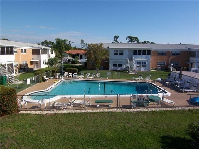 Foto del edificio - 2 br, 2 bath House - 4158 Tamiami Trl S-7