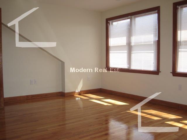 Foto del edificio - 112 Allston St