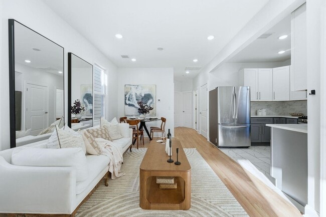 Building Photo - 23 Randolph Ave