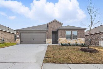 Building Photo - 7420 Raynor Pl