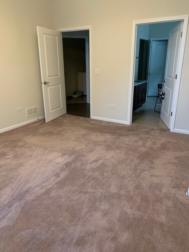 Foto del edificio - 2528 Basin Trail Ln