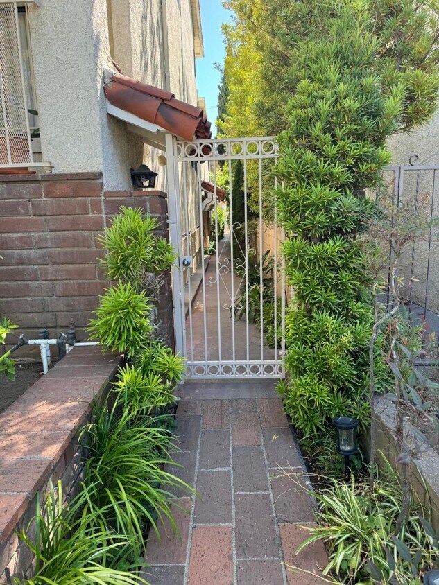 Foto principal - 908 21st St