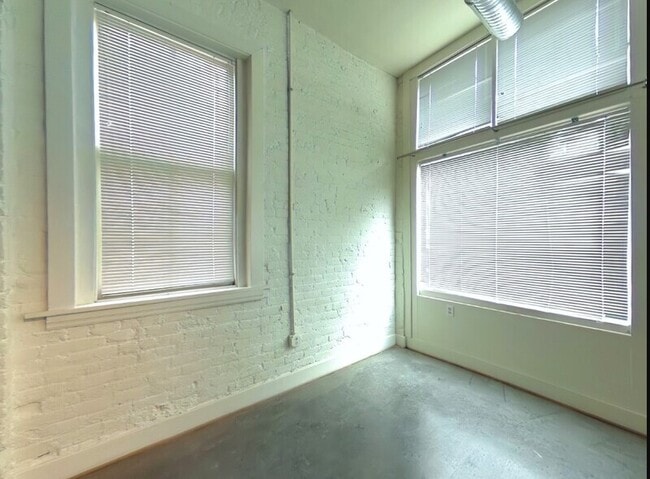 Photo - 301 Goshen St Apartment