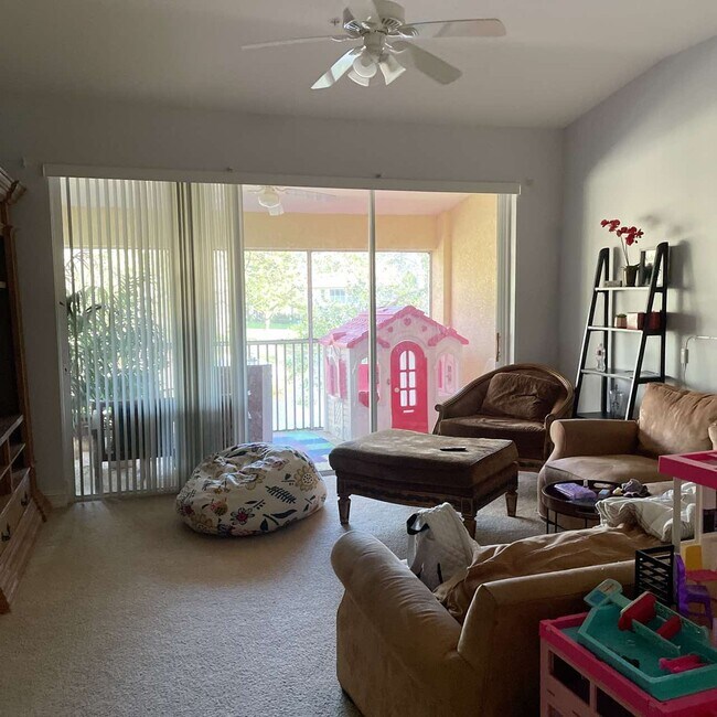 Foto del edificio - 965 Tarpon Cove Dr