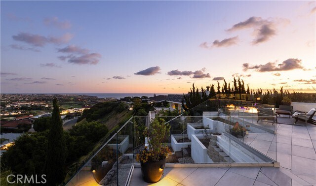 Foto del edificio - 32492 Azores Rd