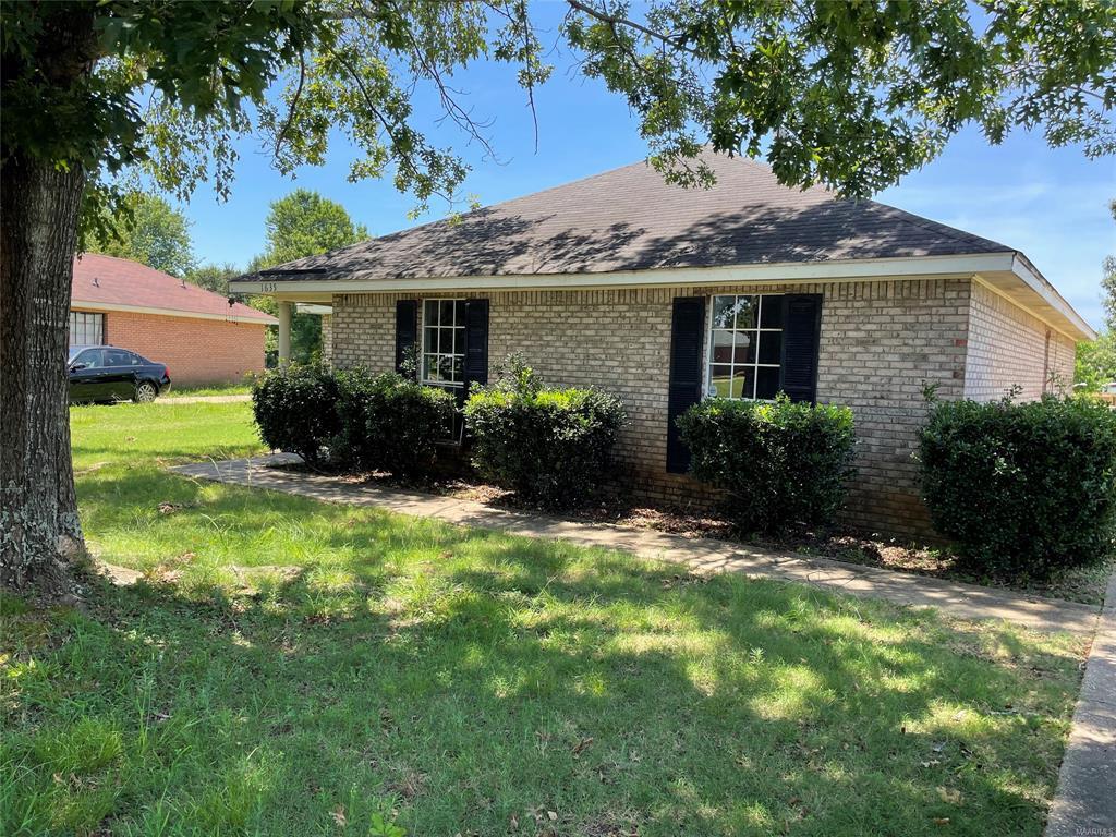Primary Photo - 1635 Vista View Dr