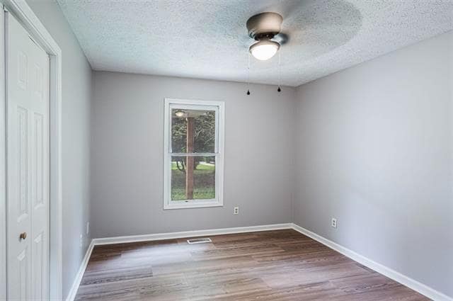 Building Photo - 1211 Derek Dr