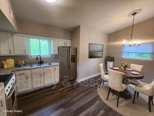 Building Photo - 13217 Forge Cir