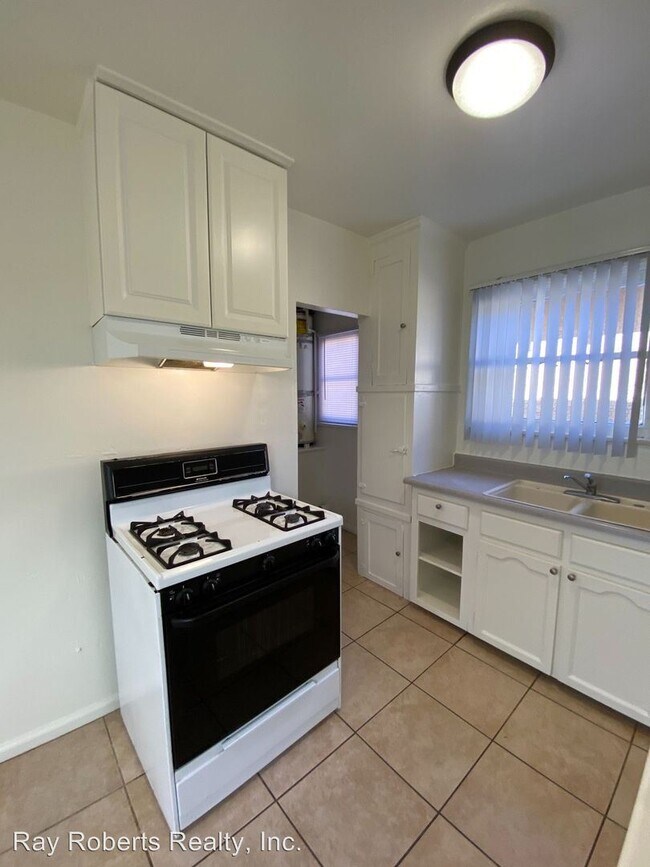Foto del edificio - 8517-8523 Santa Fe Ave
