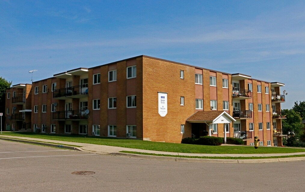 Primary Photo - Dolph Street Apartments