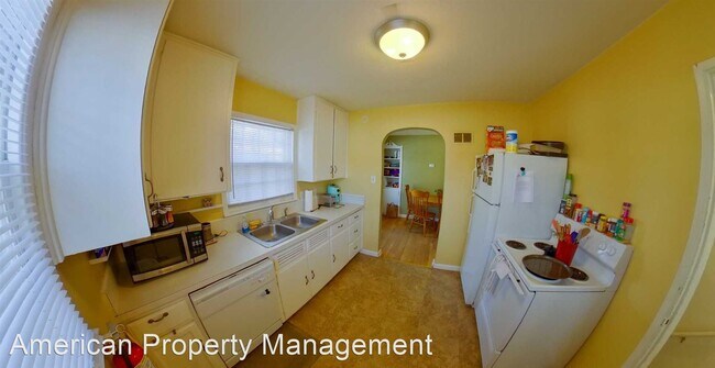 Building Photo - 6 br, 2 bath House - 1200 N Manhattan Ave