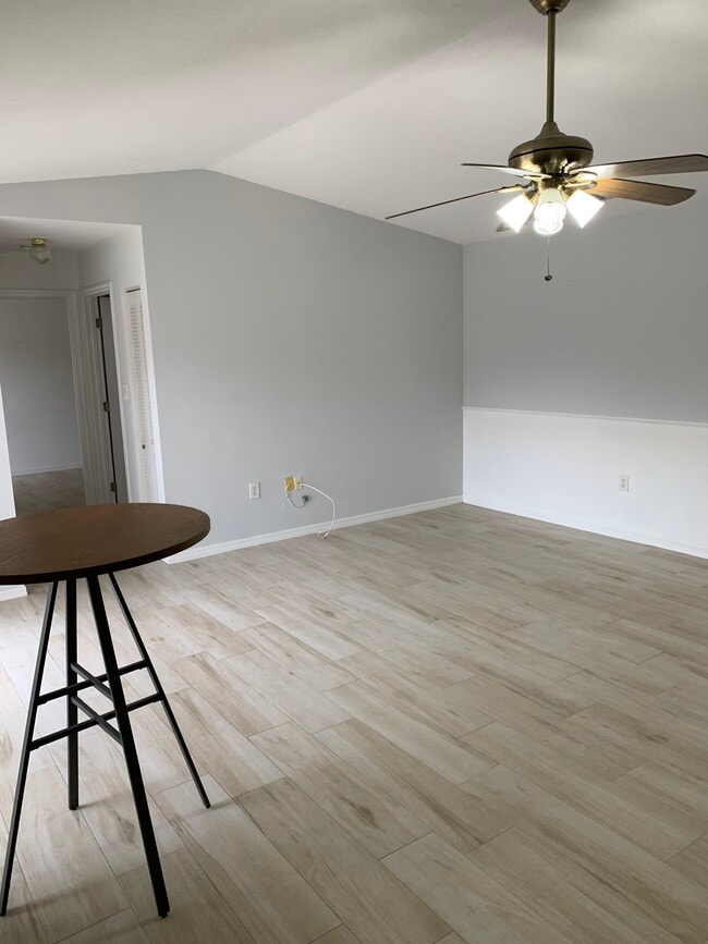 Building Photo - 1539 Pheasant Walk