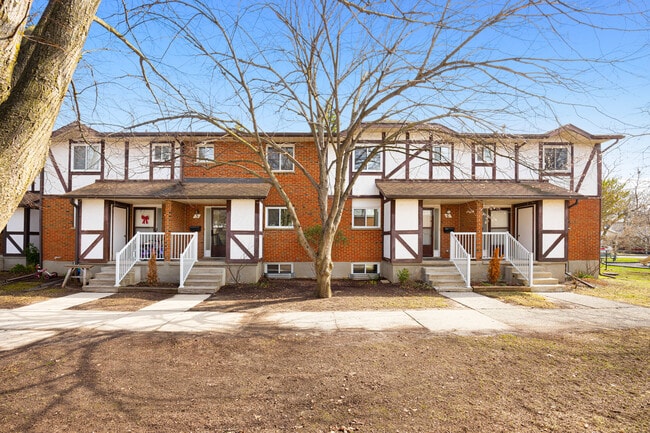 Building Photo - 105 Golden Eagle Rd