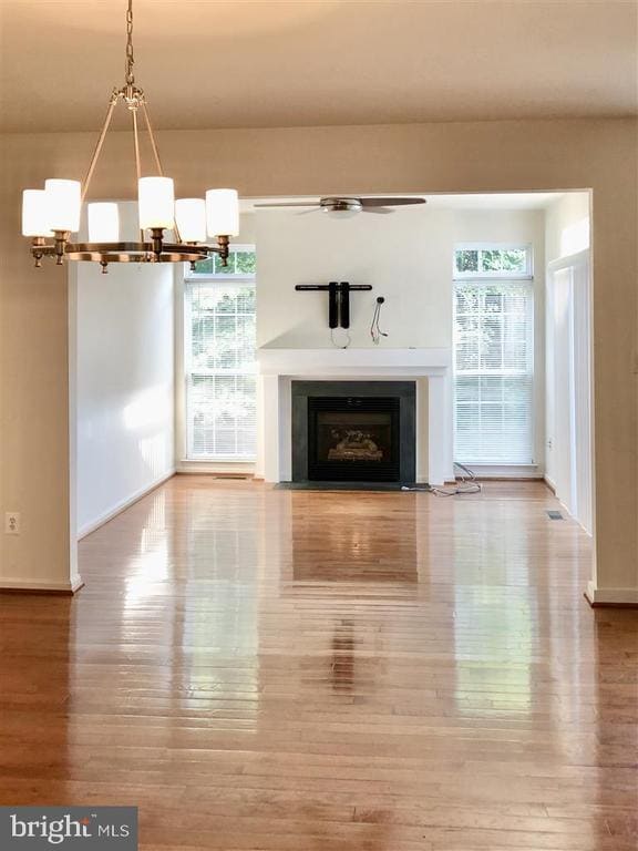 Building Photo - 1981 Logan Manor Dr