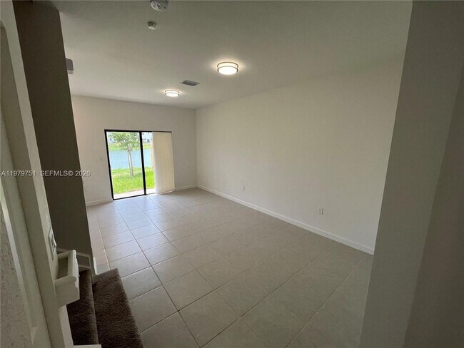 Foto del edificio - 9960 SW 228th Terrace