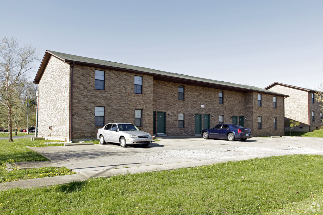 Primary Photo - 730-740 E Lincoln Trail Blvd