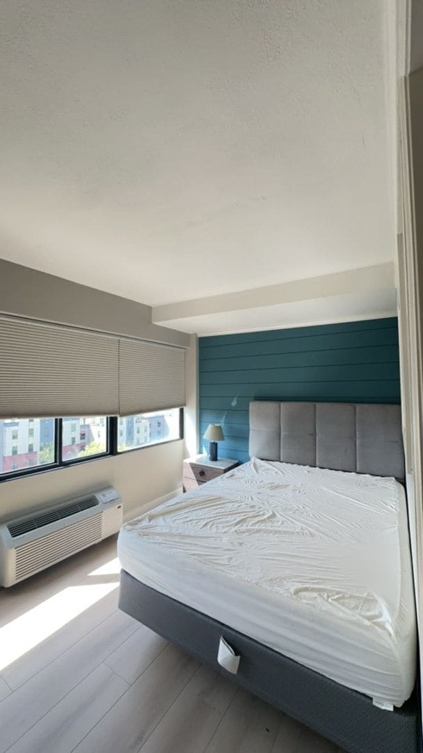 Building Photo - University Towers- FURNISHED 1bd/1ba Apartment #611 Available for Fall 2025!