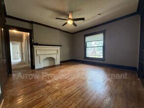 Building Photo - 4325 Sumner St